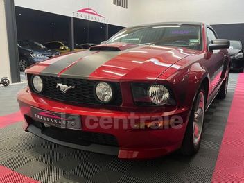 FORD MUSTANG 4 COUPE IV 4.6 V8 292
