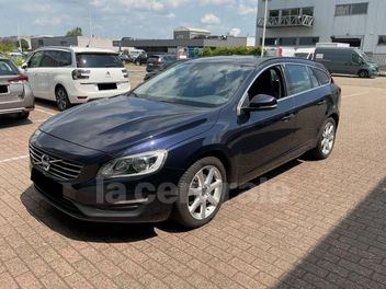 VOLVO V60 (2) D2 120 MOMENTUM