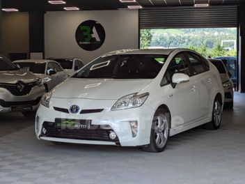 TOYOTA PRIUS 3 III 136H LOUNGE