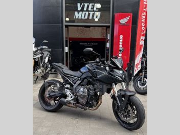 SUZUKI GSX-8S 800