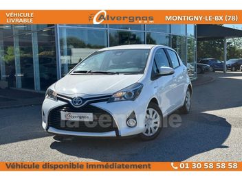 TOYOTA YARIS 3 III (2) HYBRID 100H BUSINESS