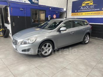 VOLVO V60 DRIVE 115 STOP & START KINETIC
