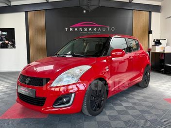 SUZUKI 