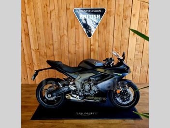 TRIUMPH DAYTONA 660