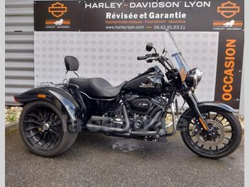 HARLEY DAVIDSON TRIKES FREEWHEELER 1868