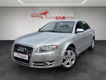 AUDI A4 (3E GENERATION) III 2.0 AMBITION