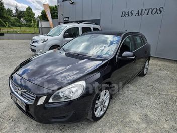 VOLVO V60 D2 115 STOP & START MOMENTUM