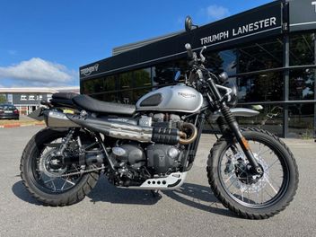 TRIUMPH STREET SCRAMBLER 900