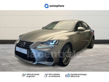 LEXUS 