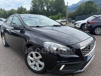 VOLVO V40 (2E GENERATION) CROSS COUNTRY II CROSS COUNTRY D2 115 MOMENTUM