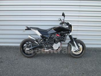HUSQVARNA NUDA 900 R