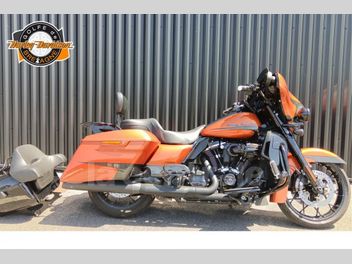HARLEY DAVIDSON TOURING STREET GLIDE SPECIAL 1868
