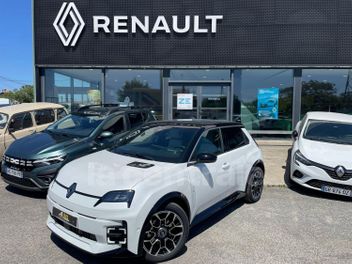 RENAULT 