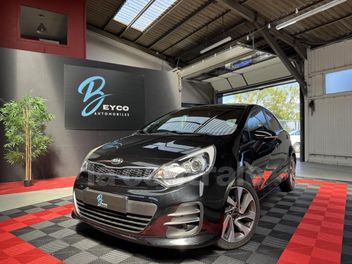KIA RIO 3 III (2) 1.4 109 PREMIUM 5P