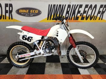 YAMAHA YZ 125
