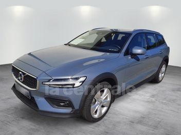 VOLVO V60 (2E GENERATION) CROSS COUNTRY II B4 AWD 197 CROSS COUNTRY PRO GEARTRONIC 8