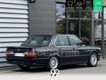 BMW SERIE 5 E28 (E28) 518I