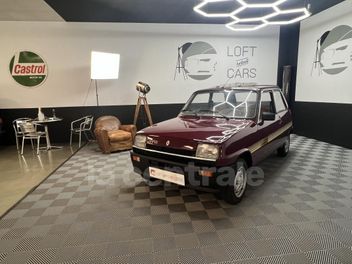 RENAULT 