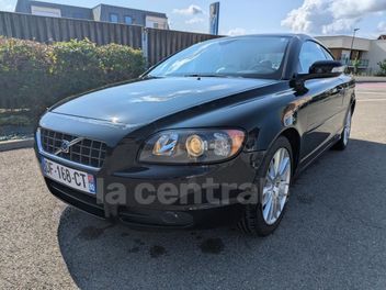 VOLVO C70 (2E GENERATION) CABRIOLET II CABRIOLET D5 180 SUMMUM GEARTRONIC