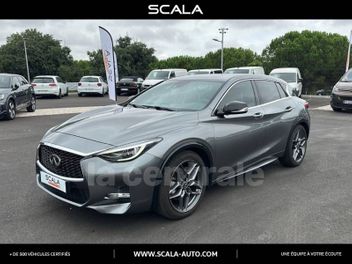 INFINITI 