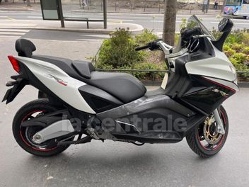 APRILIA SRV 850