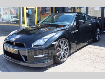 NISSAN GT-R (2) 3.8 V6 530
