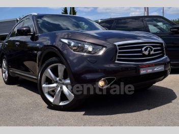 INFINITI 