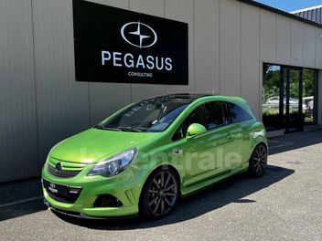 OPEL CORSA 4 OPC IV 1.6 TURBO 210 OPC NURBURGRING EDITION 3P