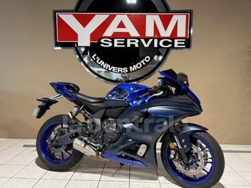 YAMAHA YZF R7 700
