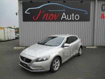 VOLVO V40 (2E GENERATION) II (2) 2.0 D2 120 MOMENTUM BUSINESS 89G