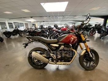 TRIUMPH SPEED 400