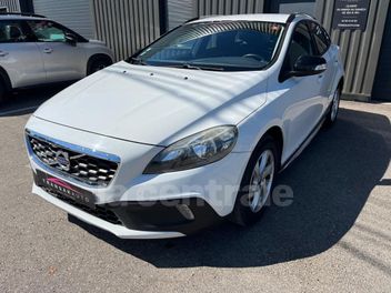 VOLVO V40 (2E GENERATION) CROSS COUNTRY II CROSS COUNTRY D2 120 SUMMUM