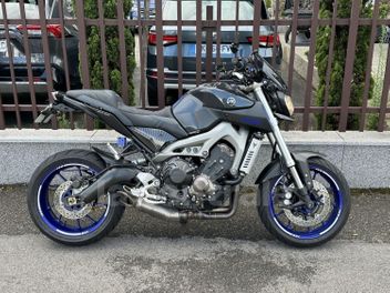 YAMAHA MT-09 850