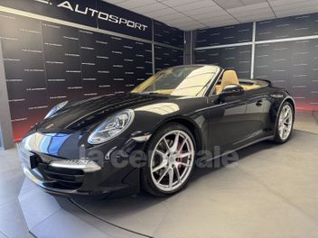 PORSCHE 