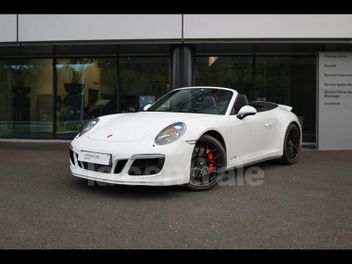 PORSCHE 