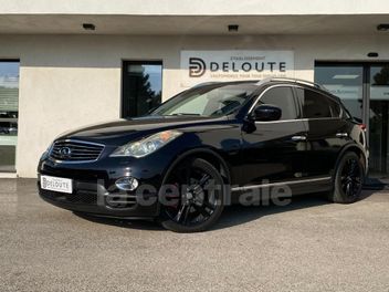 INFINITI 
