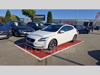 VOLVO V40 (2E GENERATION) II (2) D2 ADBLUE 120 SIGNATURE EDITION GEARTRONIC 6