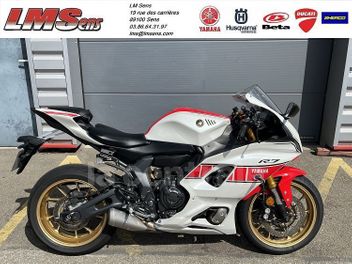YAMAHA YZF R7 700 60TH