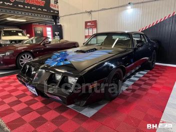 PONTIAC FIREBIRD COUPE