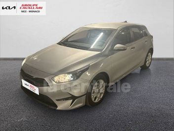 KIA CEED 3 III (2) 1.6 CRDI 136 MHEV ACTIVE IBVM6