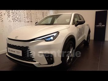 LEXUS LBX 1.5 136 2WD RELAX