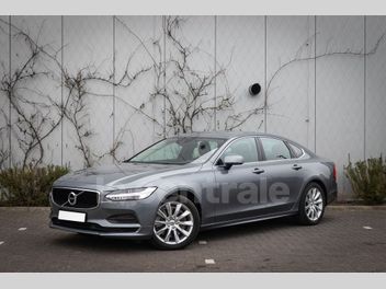 VOLVO S90 (2E GENERATION) II T4 190 MOMENTUM GEARTRONIC 8