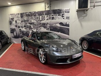 PORSCHE 
