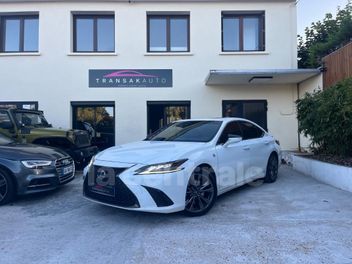LEXUS 
