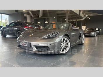 PORSCHE 
