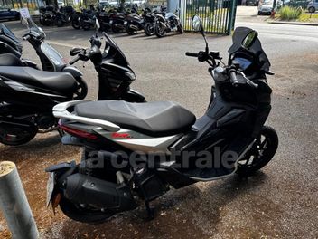 APRILIA SR GT 125