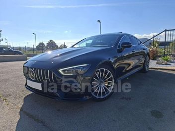 MERCEDES-AMG 