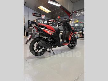 APRILIA SR 50 MOTARD