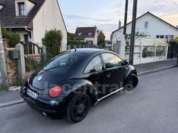 VOLKSWAGEN NEW BEETLE 2.0