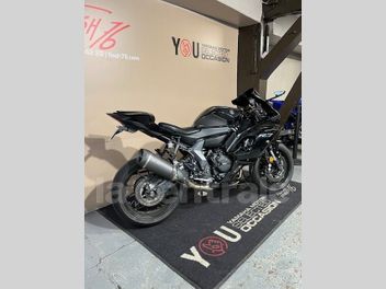 YAMAHA YZF R7 700
